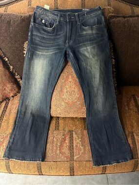 Buffalo David Bitton - KING X  31/30 (28)
 Dark Wash Blue Jeans